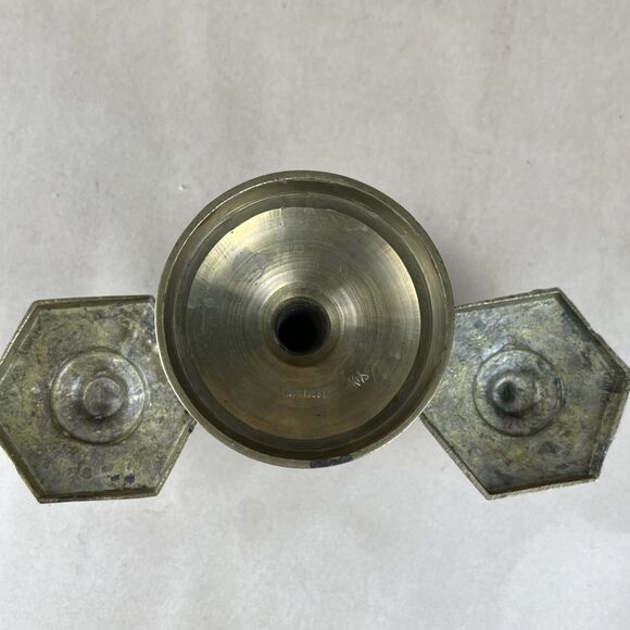 Lot Of 3 VTG Brass Candlestick Holders w/ Floral Base - Picture 13 of 13